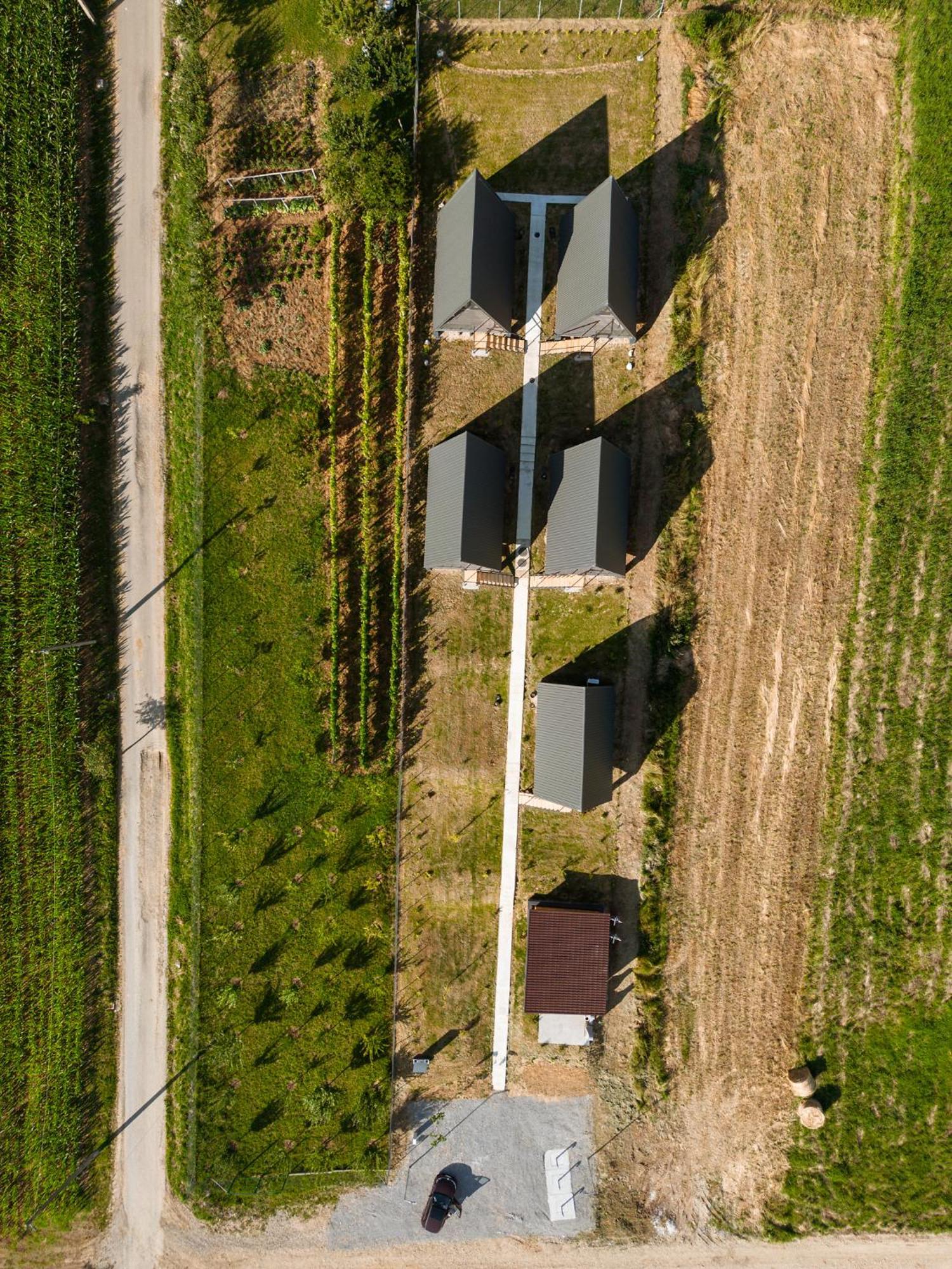 Rontau Cavo Village- Cabins Rental Baile 1 Mai מראה חיצוני תמונה